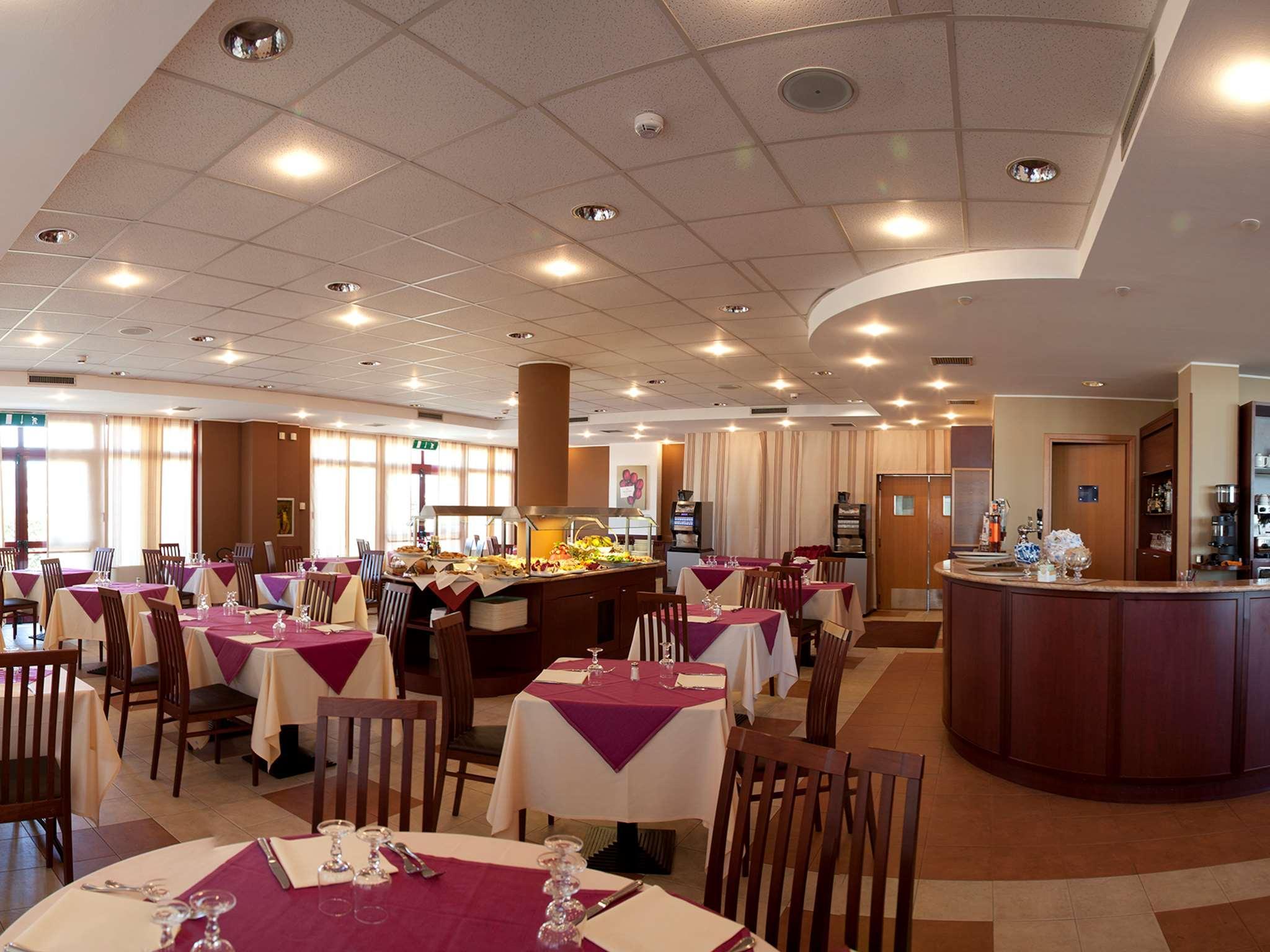 Tulip Inn Turin South Μονκαλιέρι Εξωτερικό φωτογραφία
